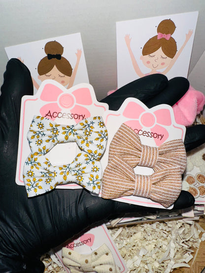 (22-piece in Box )set of girl's accessories includes cute hairpins and 2 ponytails, perfect for gifting on birthdays or any special day this with box included.