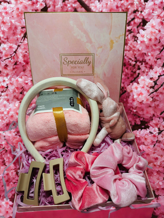 DIY gift box designed specifically for her.