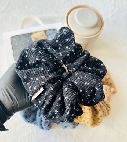 (XXL Scrunchies 17cm ) Fashionable Print Flower, Elastic Corduroy Flora Pattern Hair Tie for Women